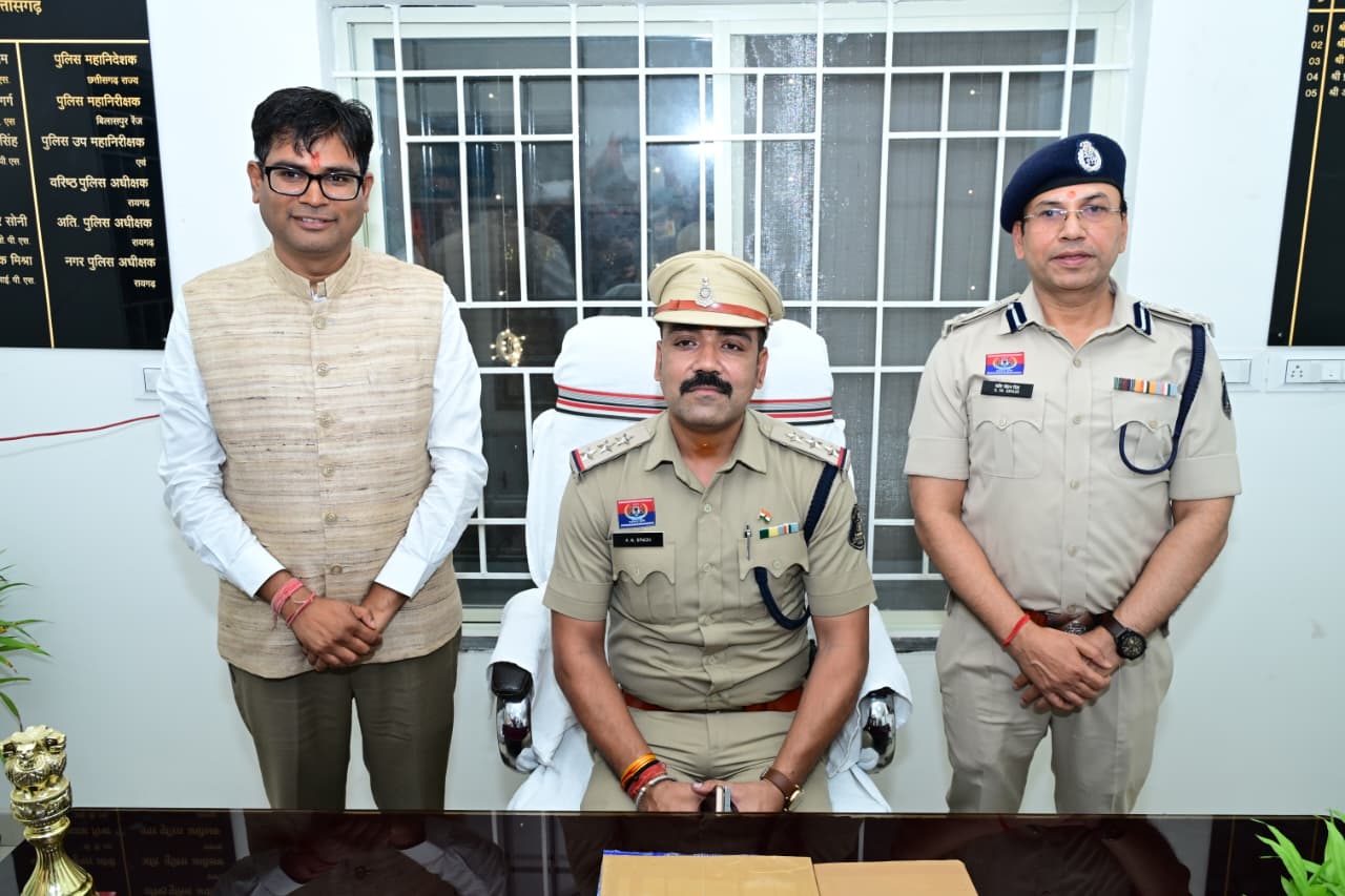 वित्त मंत्री श्री ओपी चौधरी ने किया नवीन थाना जूटमिल भवन का लोकार्पण